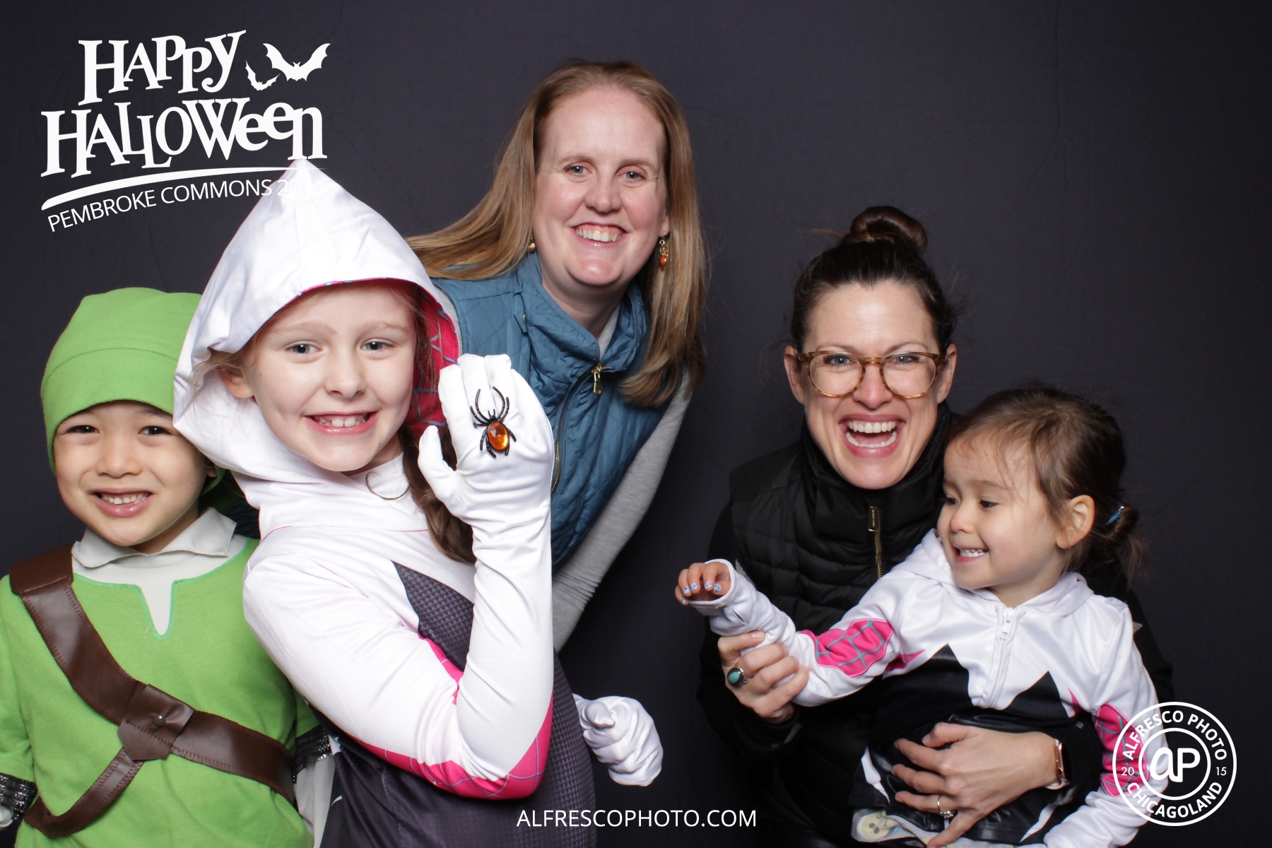 Pembroke Commons Halloween | View more photos from the event at events.alfrescophoto.com/u/AlfrescoPhoto/Pembroke-Commons-Halloween